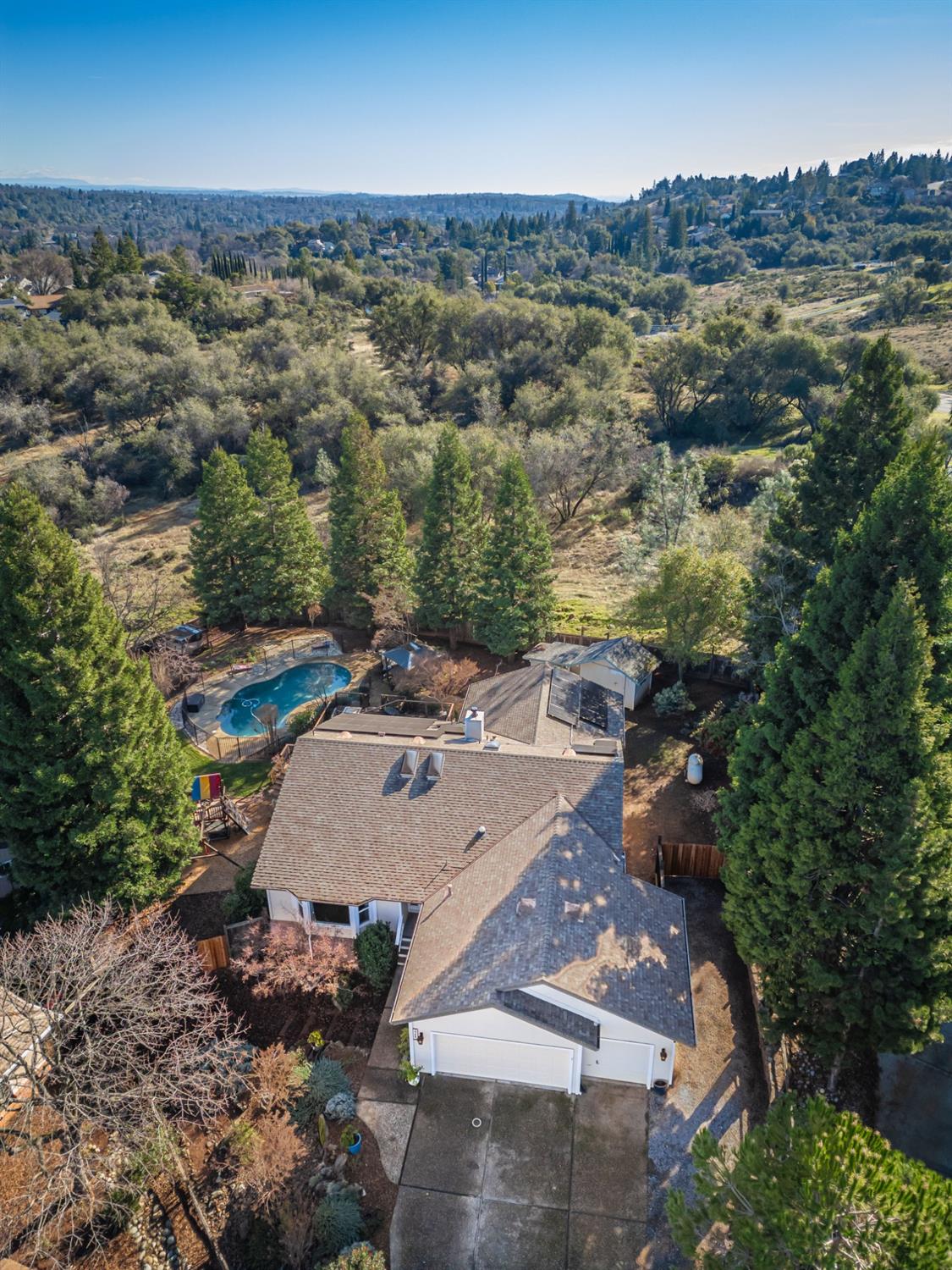 3265 Sandhurst Court