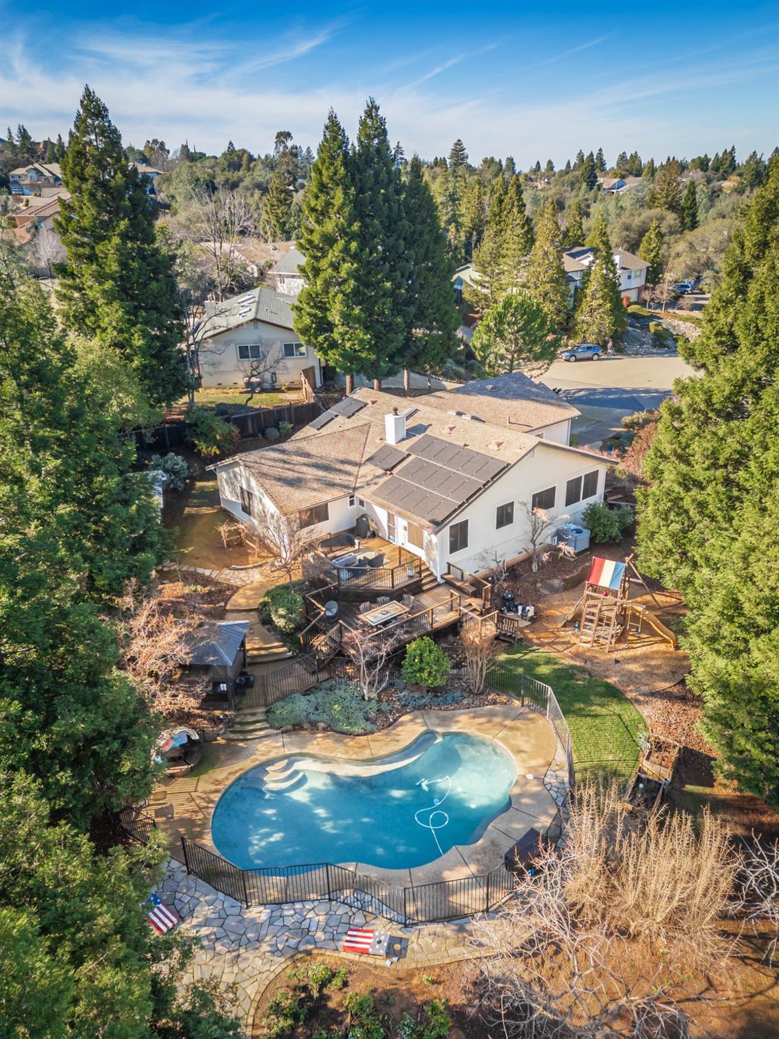 3265 Sandhurst Court