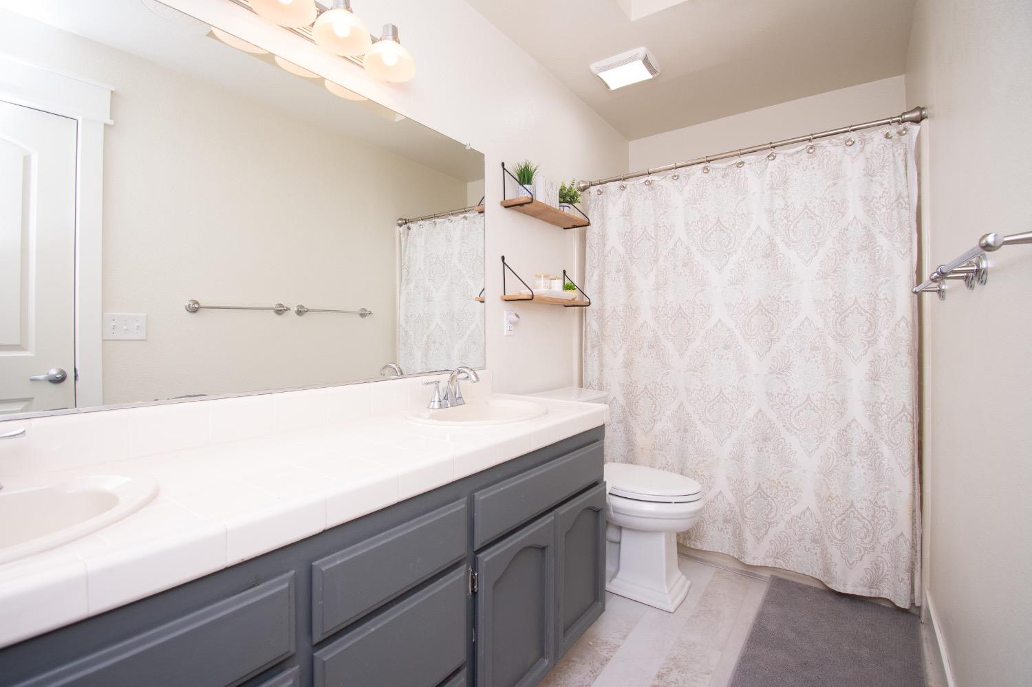 3265 Sandhurst Court