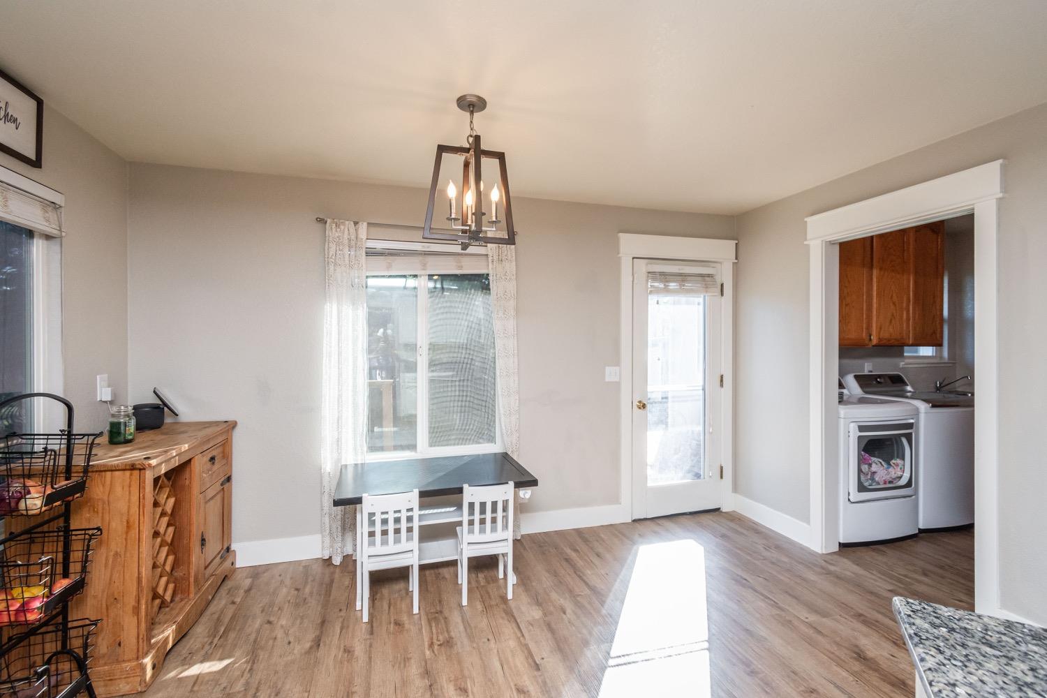 3265 Sandhurst Court