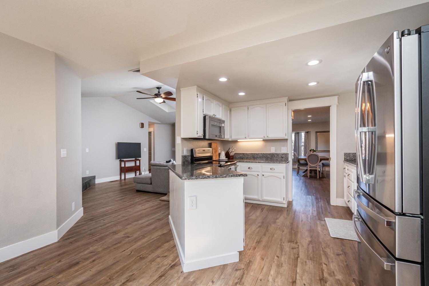 3265 Sandhurst Court