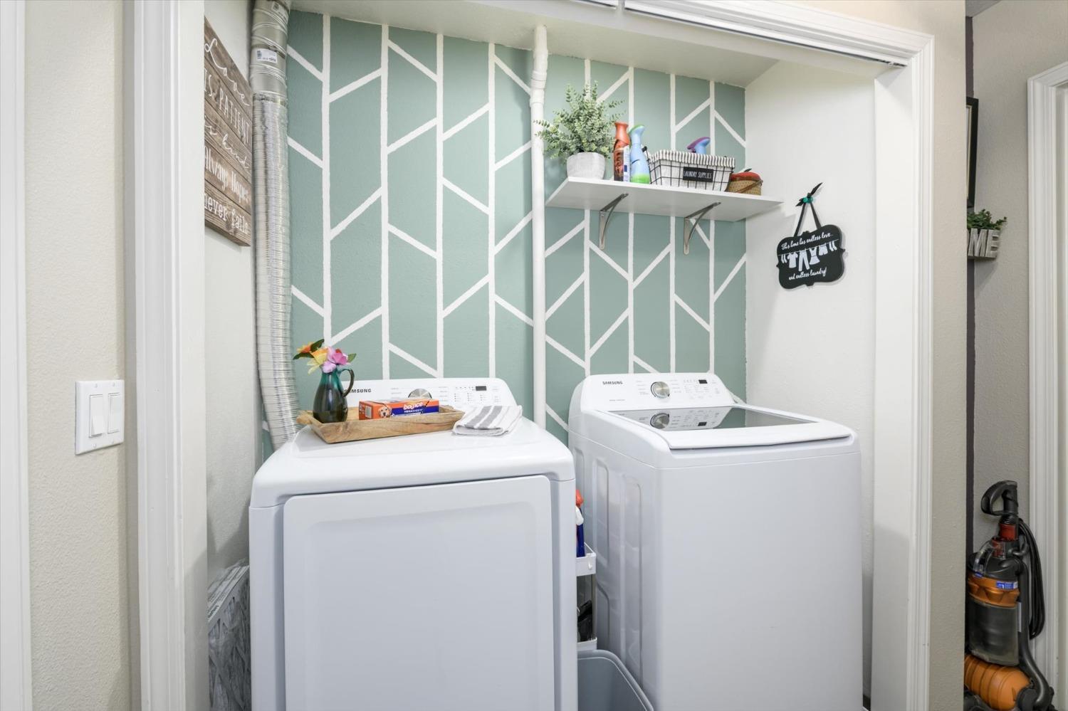 578 Diamond Meadows Loop