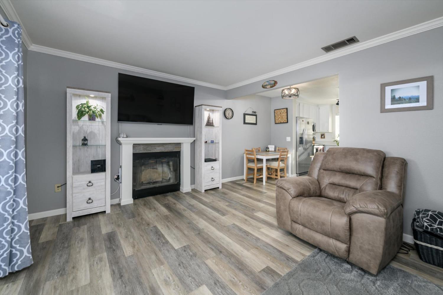 578 Diamond Meadows Loop