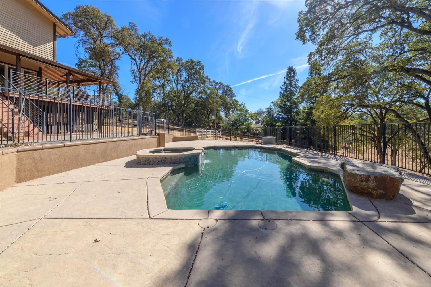 4701 Longview Road