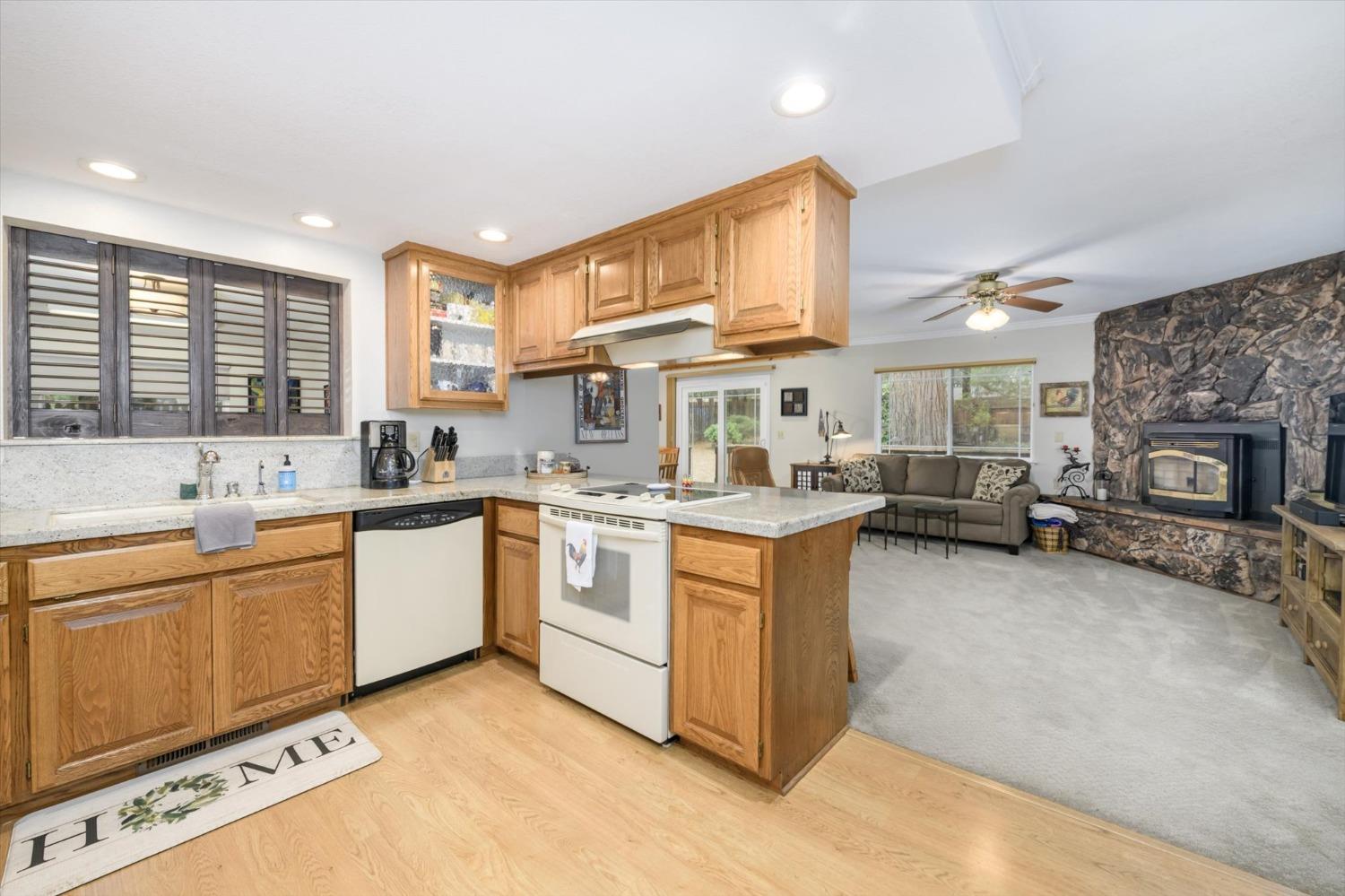 5760 Sierra Springs Drive