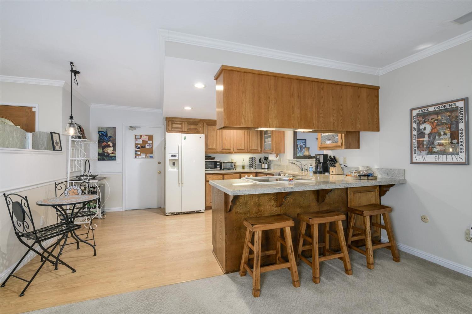 5760 Sierra Springs Drive