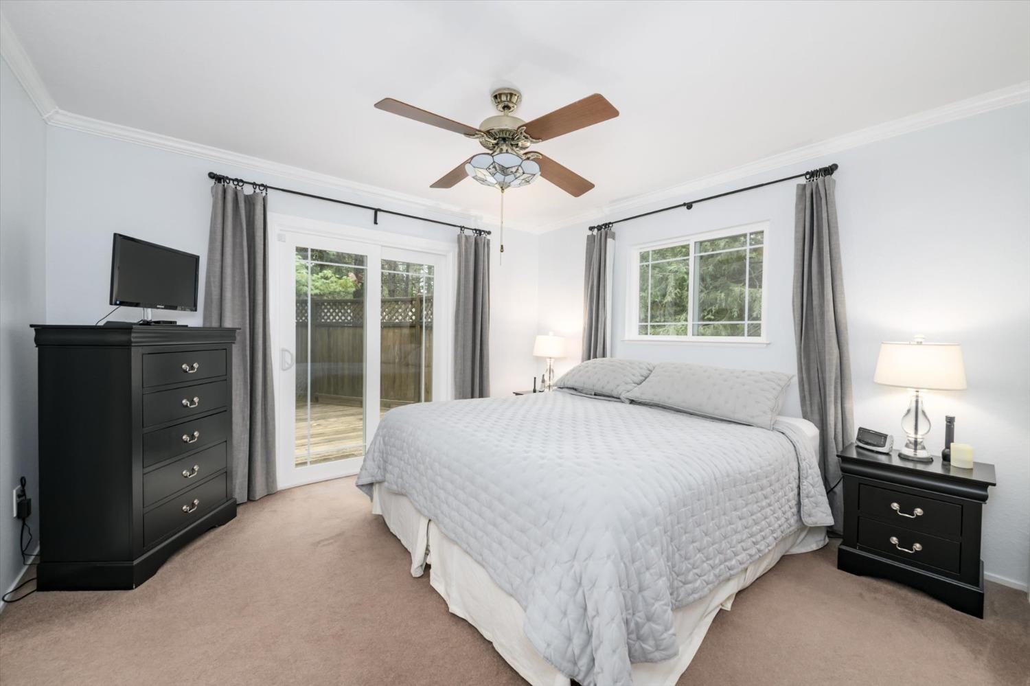 5760 Sierra Springs Drive