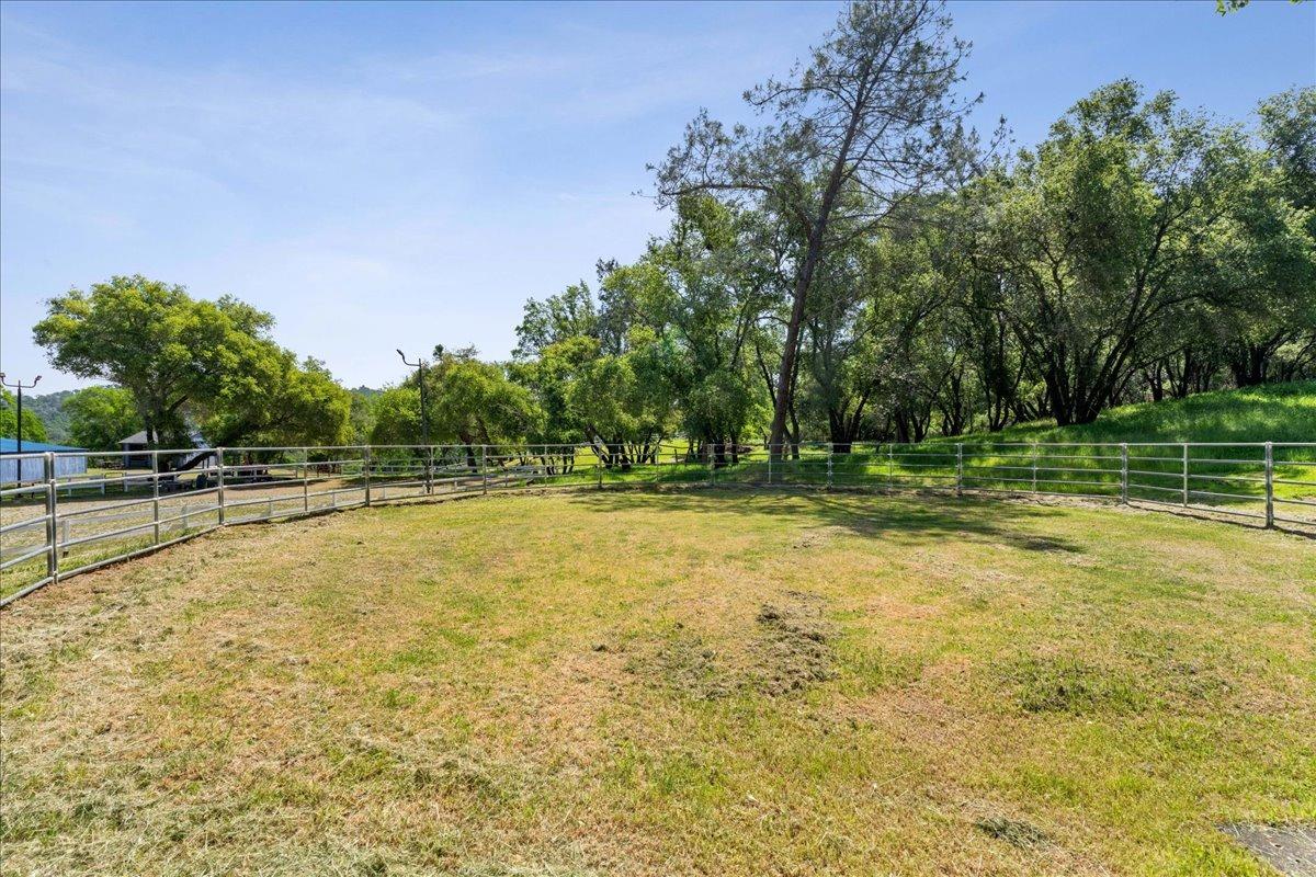 1508 Lomita Way