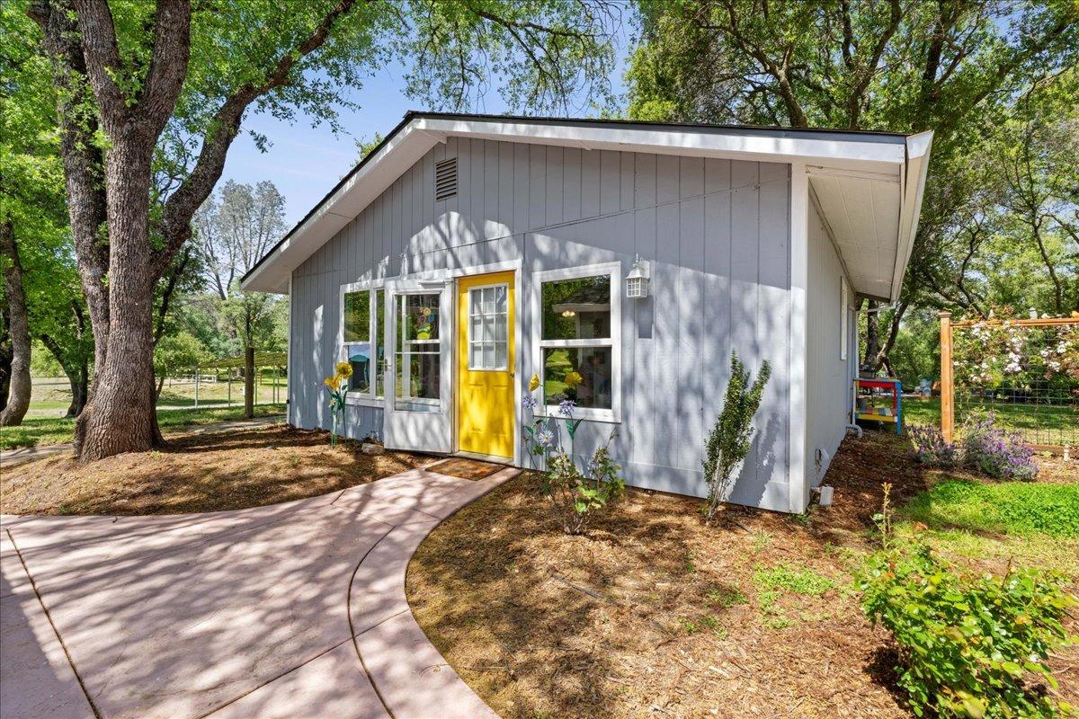 1508 Lomita Way