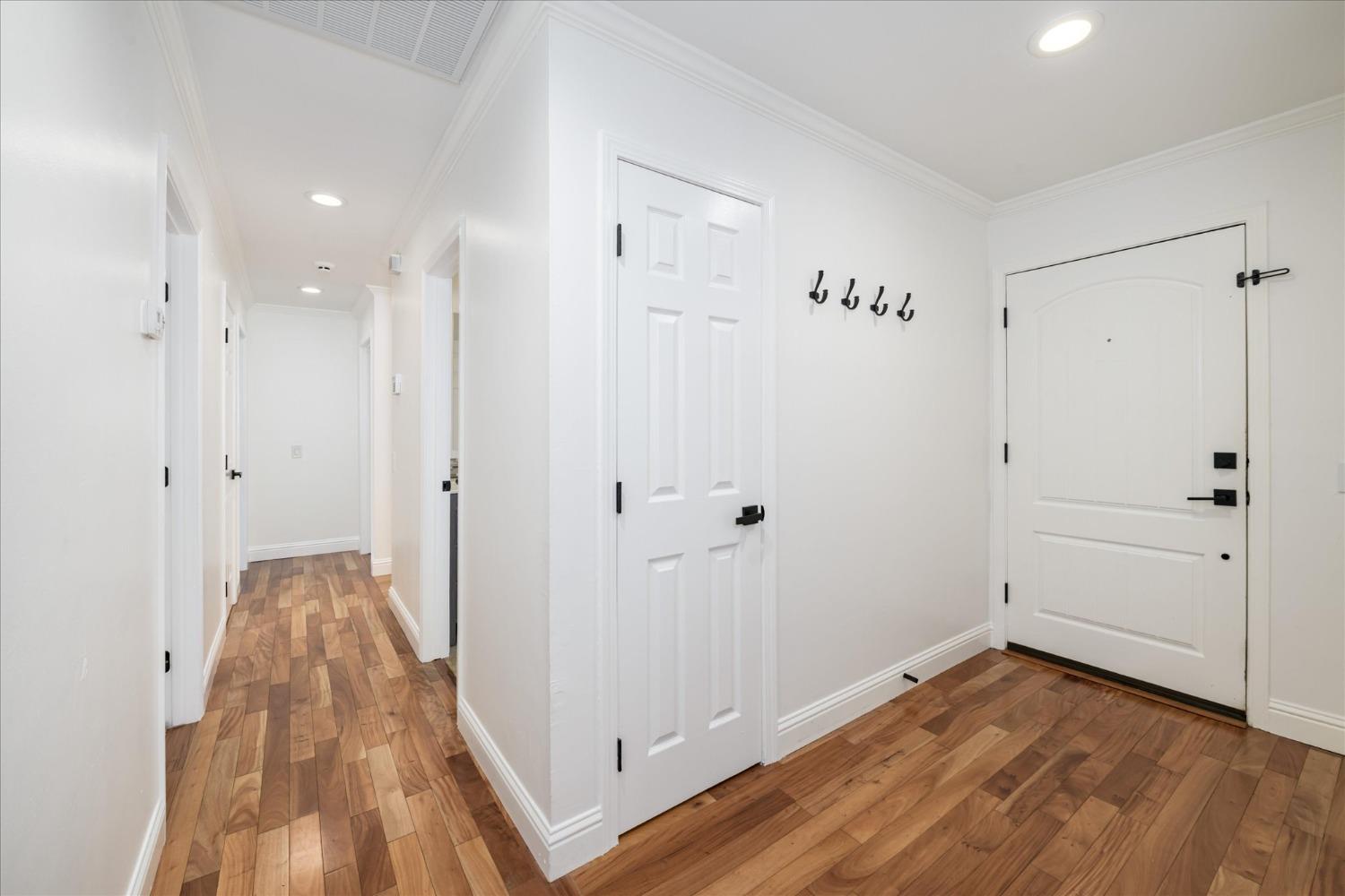 2574 Prescott Avenue