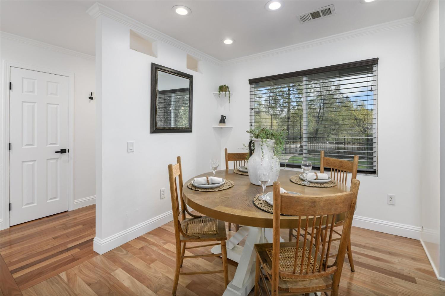 2574 Prescott Avenue