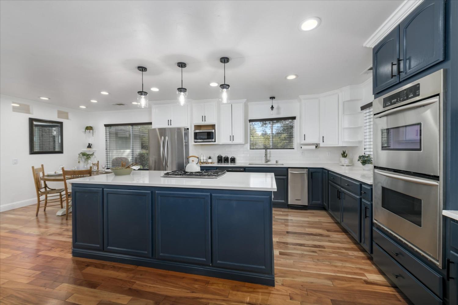 2574 Prescott Avenue