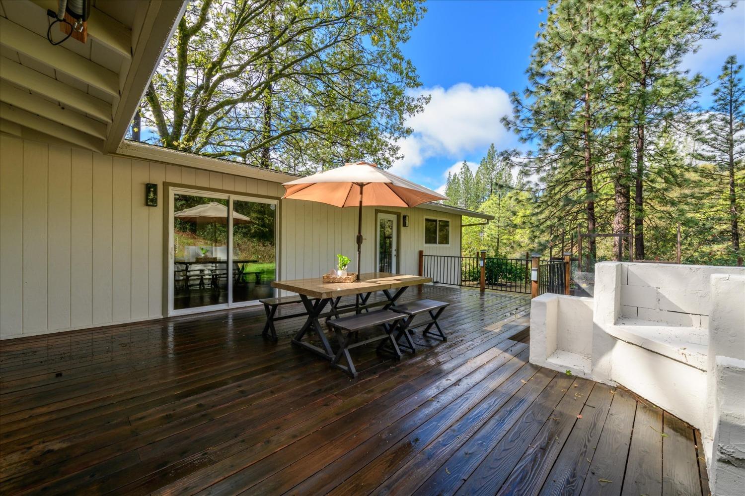 2574 Prescott Avenue