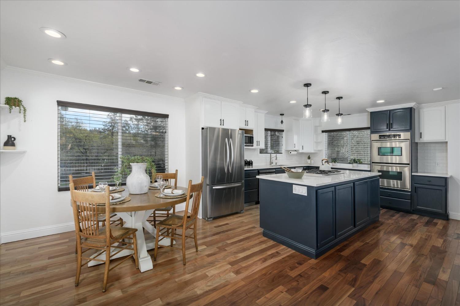 2574 Prescott Avenue