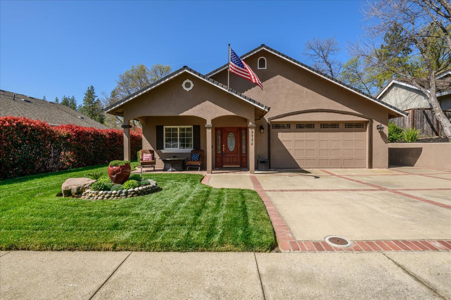 2760 Hawks Landing Court