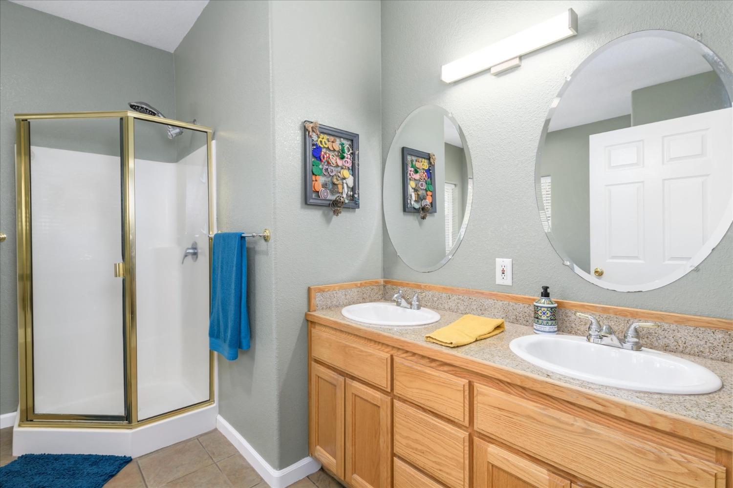 2760 Hawks Landing Court