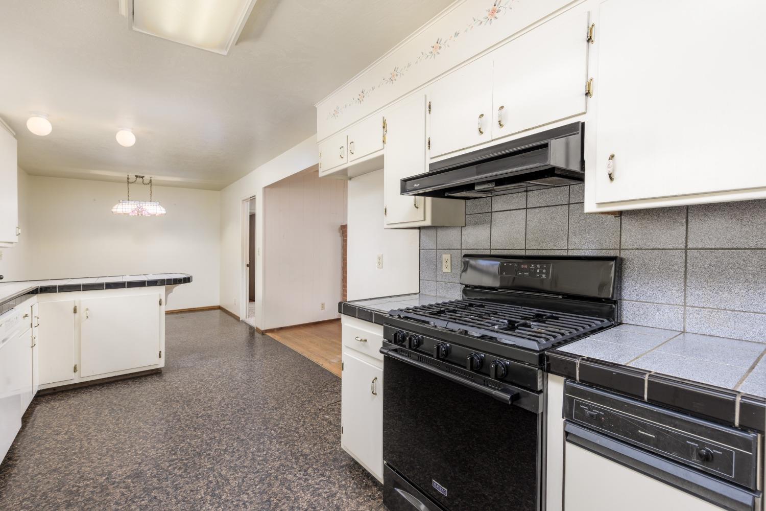 2820 Northridge Drive