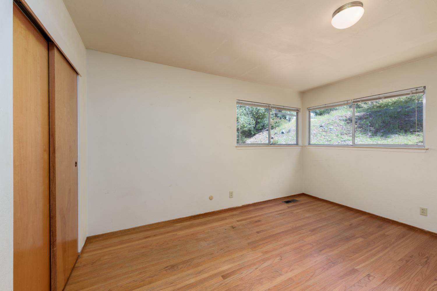 2820 Northridge Drive