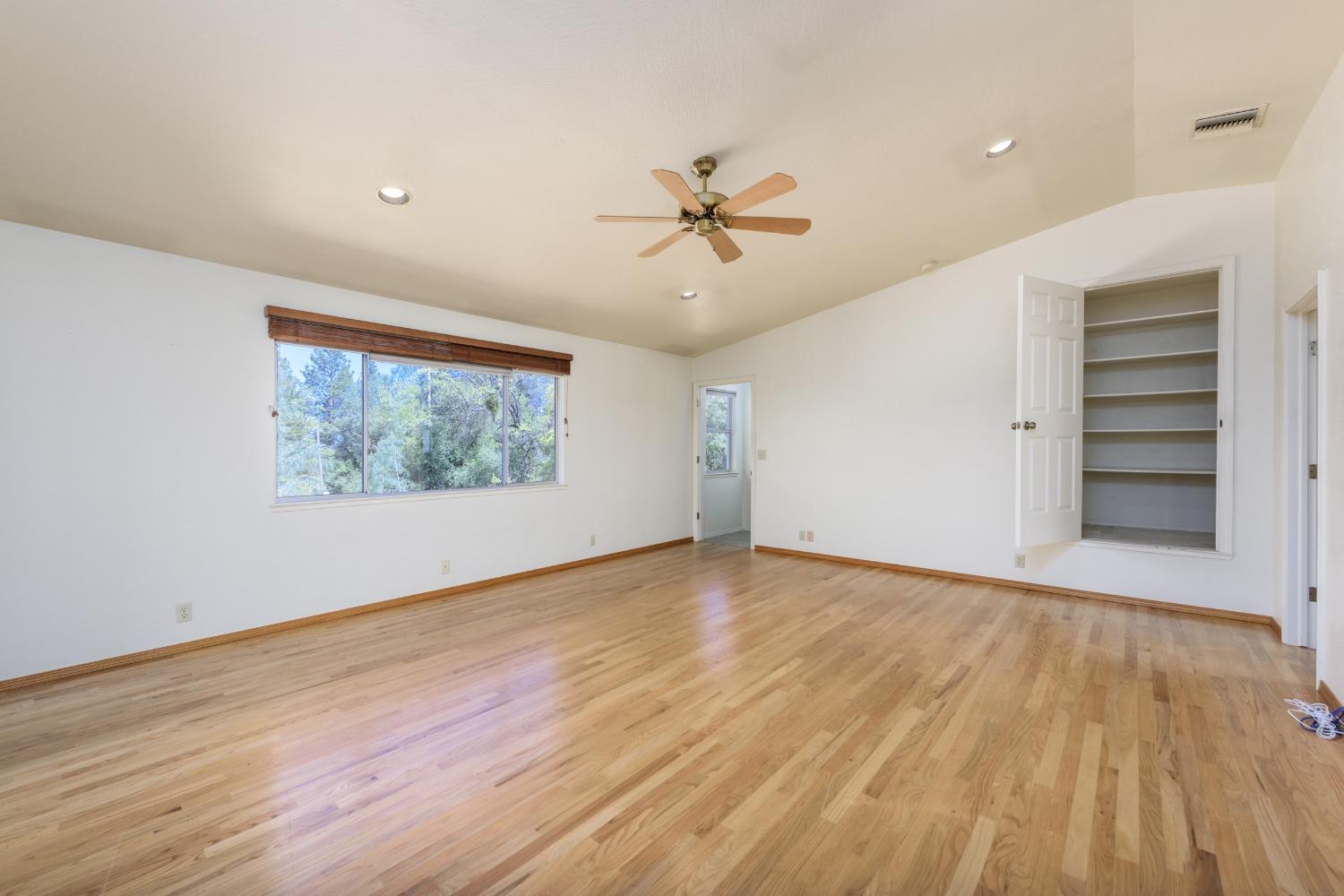 2820 Northridge Drive