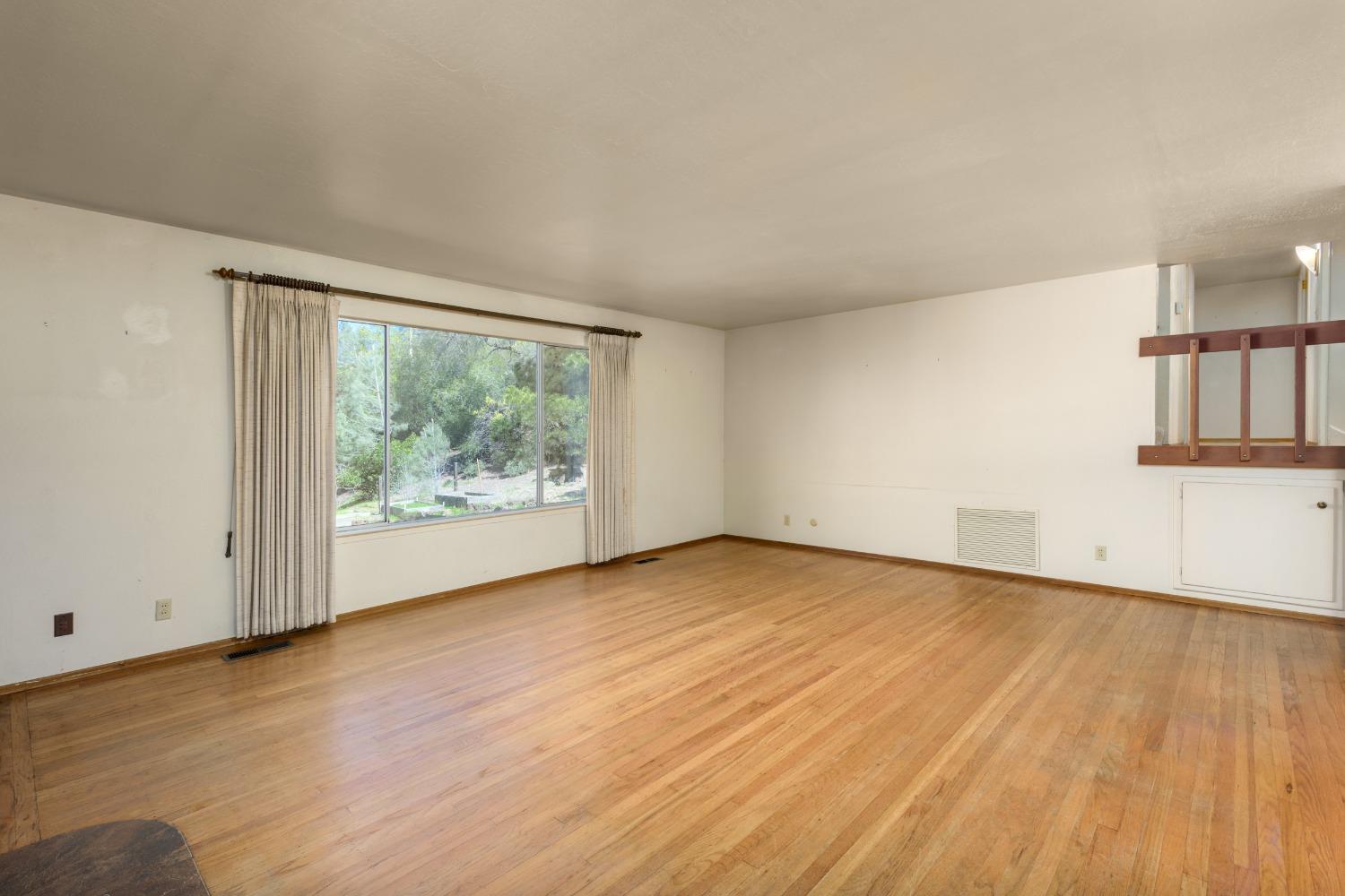 2820 Northridge Drive