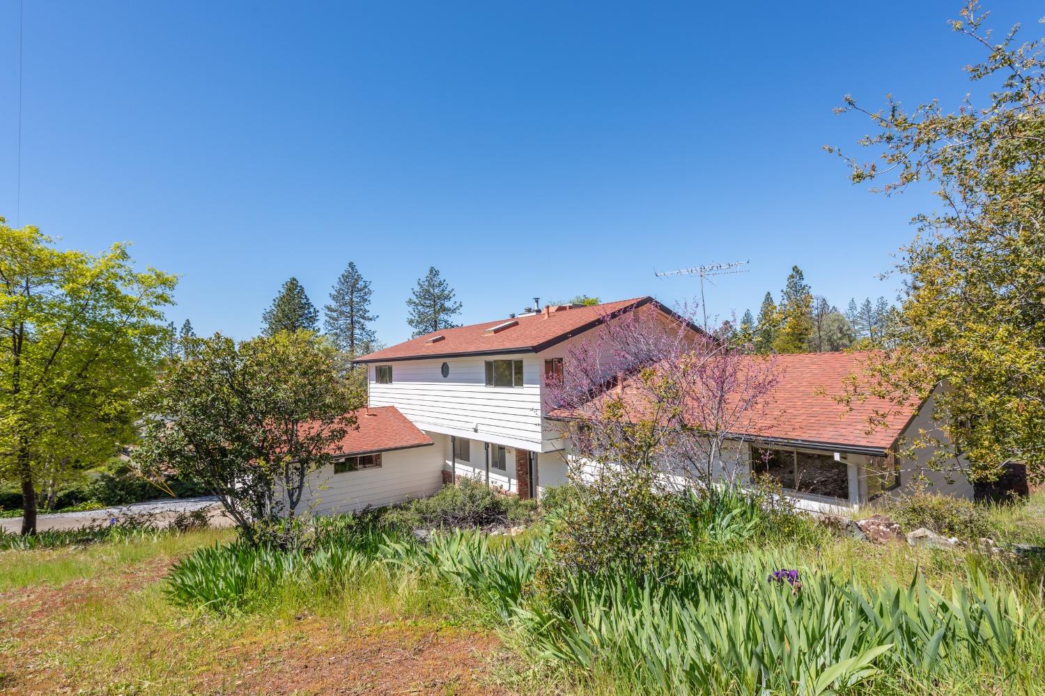 2820 Northridge Drive