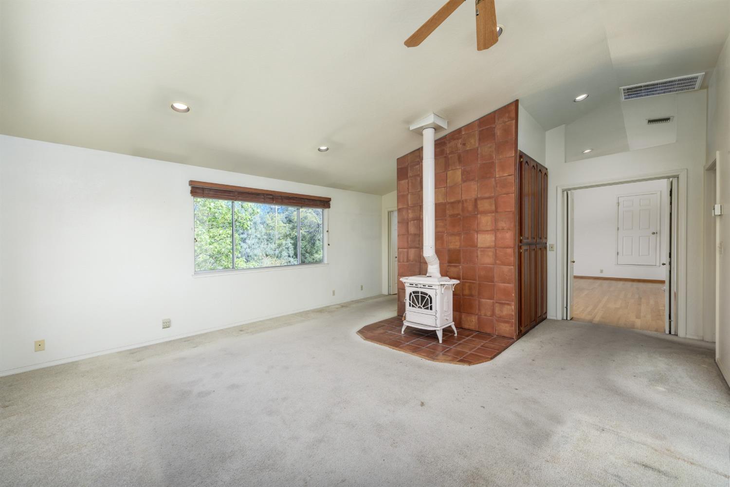 2820 Northridge Drive