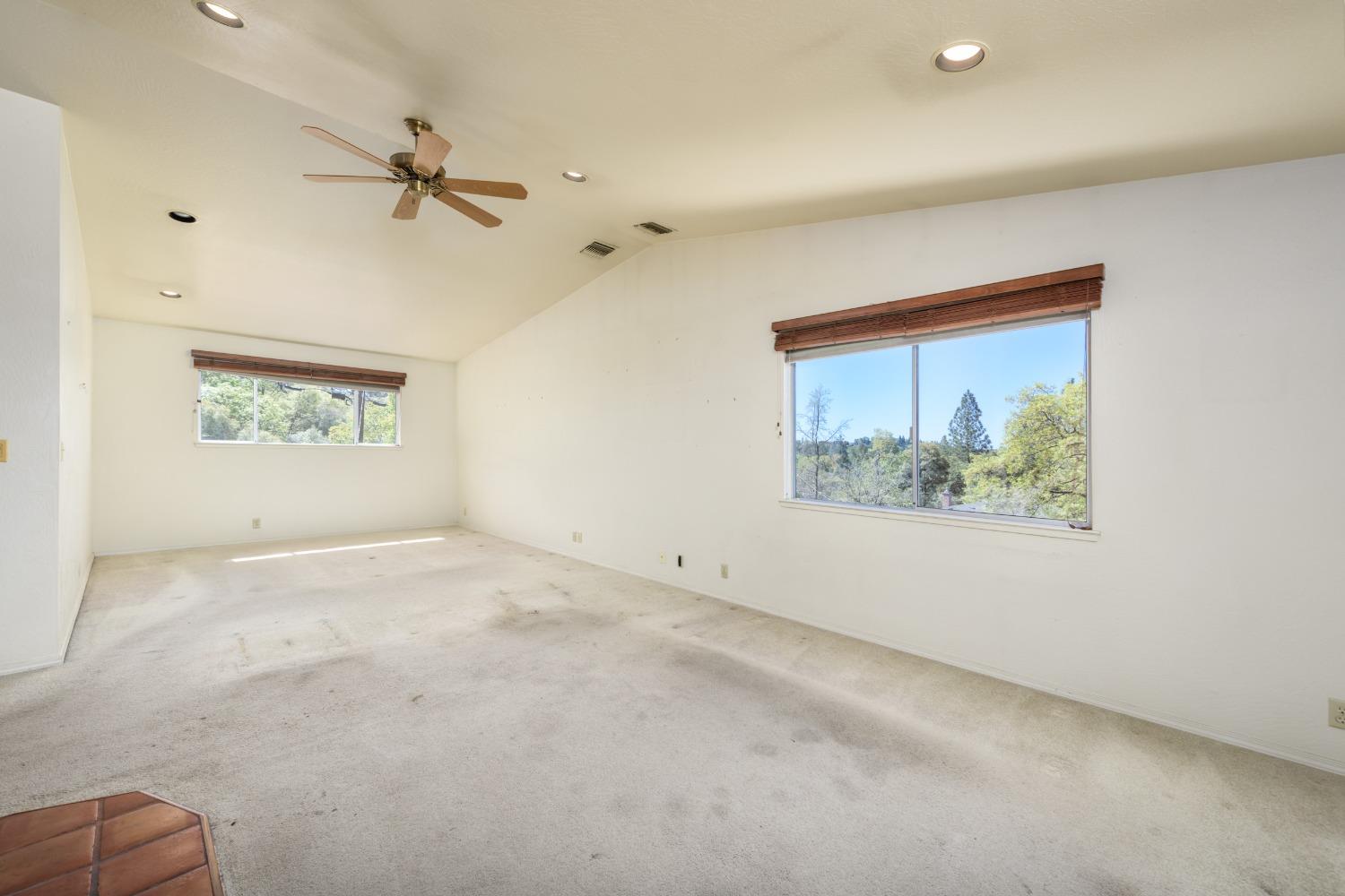 2820 Northridge Drive