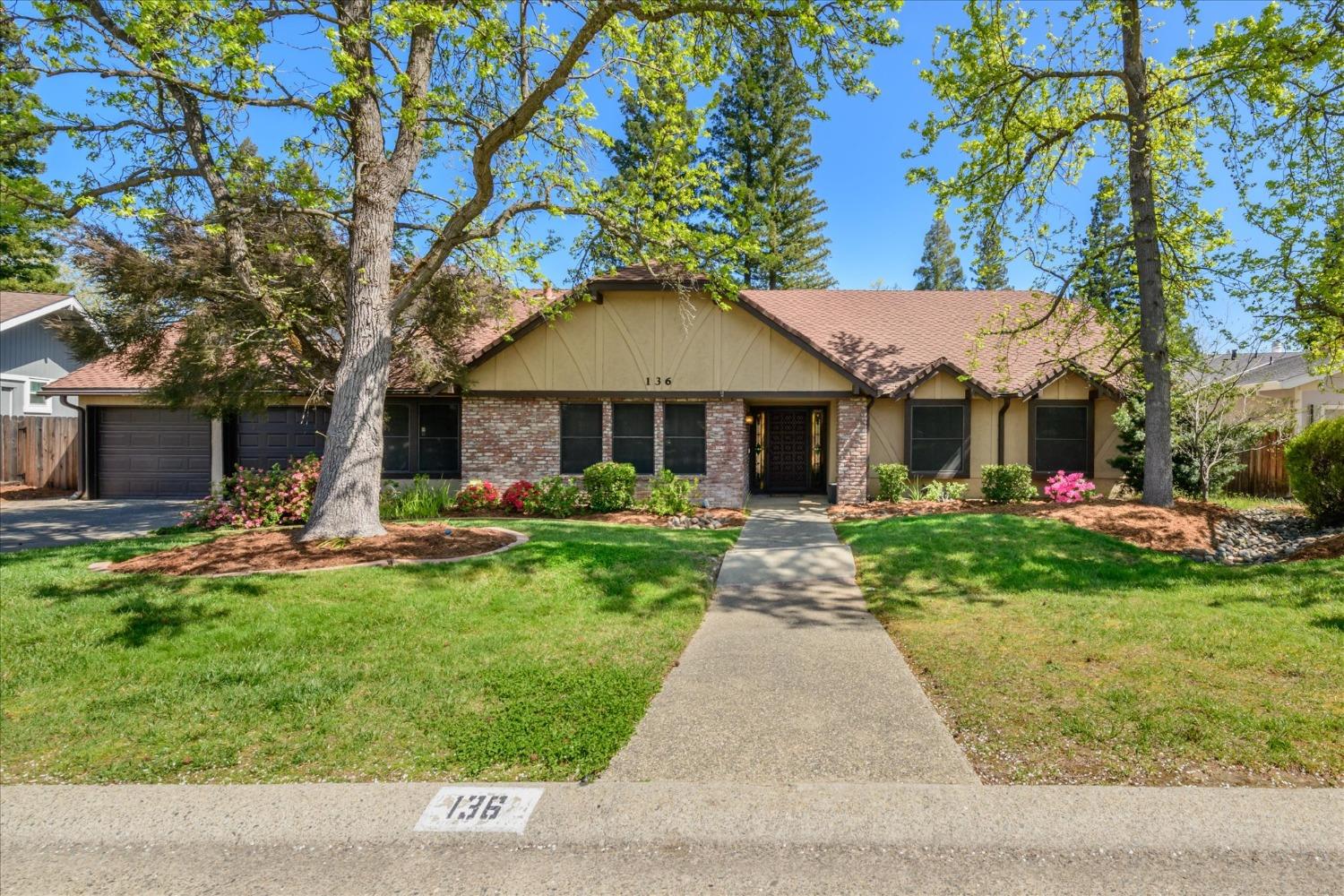 136 Gold Creek Circle