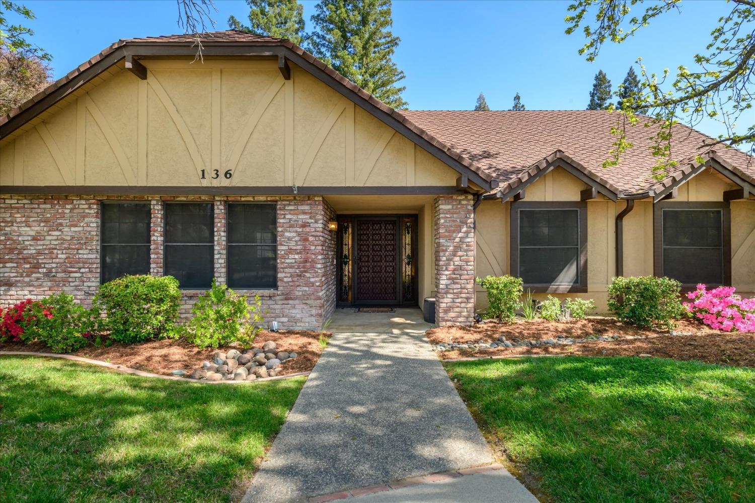 136 Gold Creek Circle