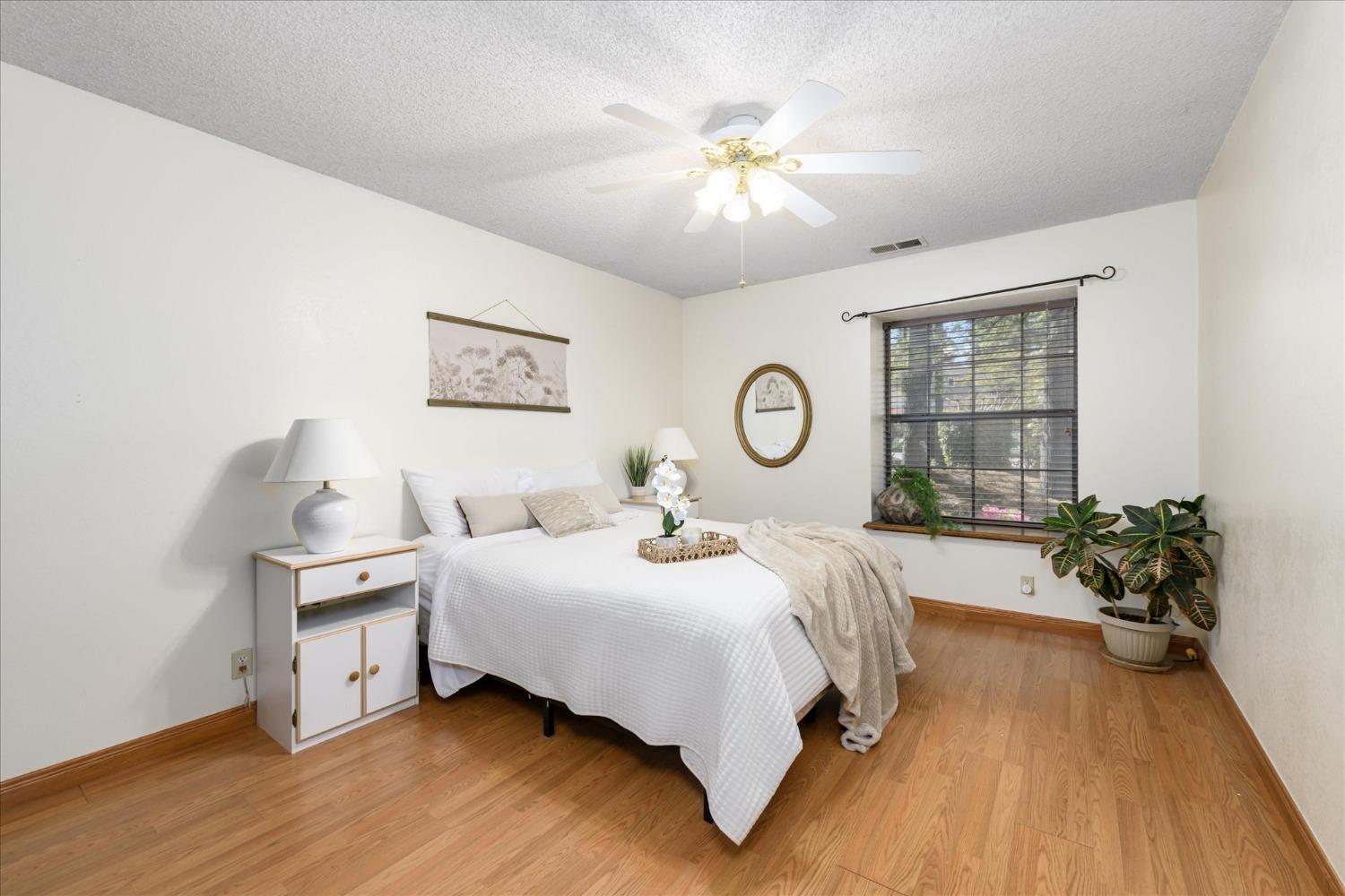 136 Gold Creek Circle