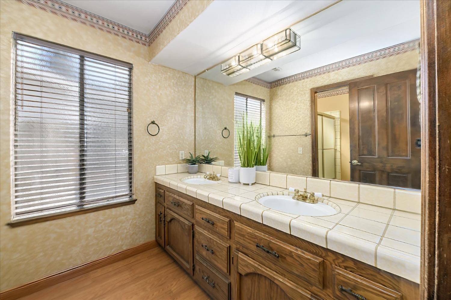 136 Gold Creek Circle