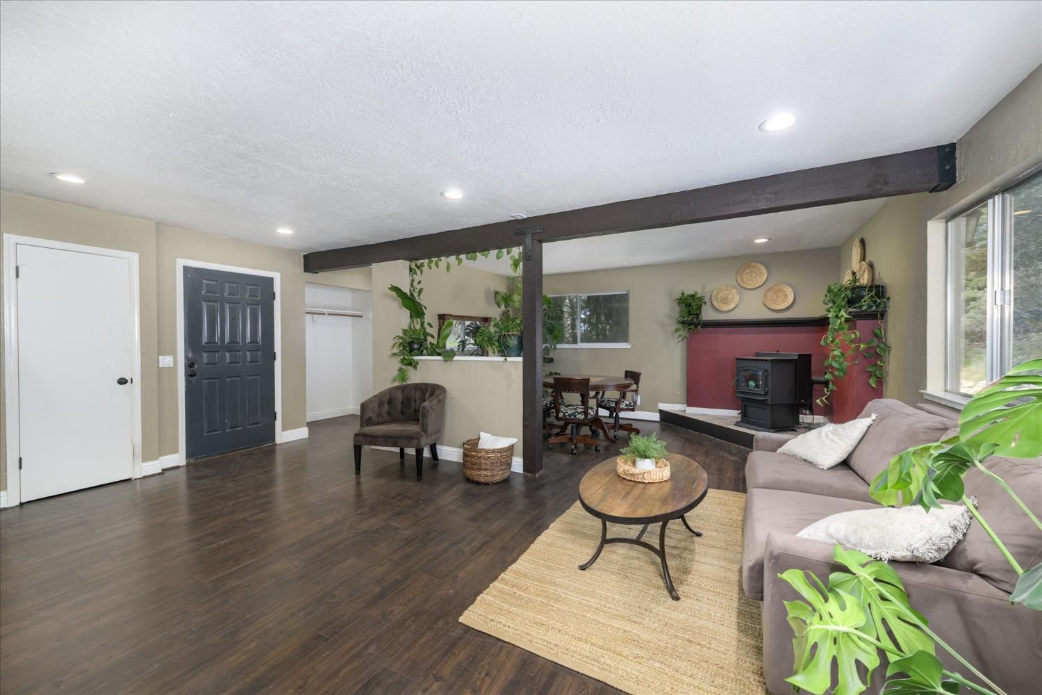 5348 Newtown Road