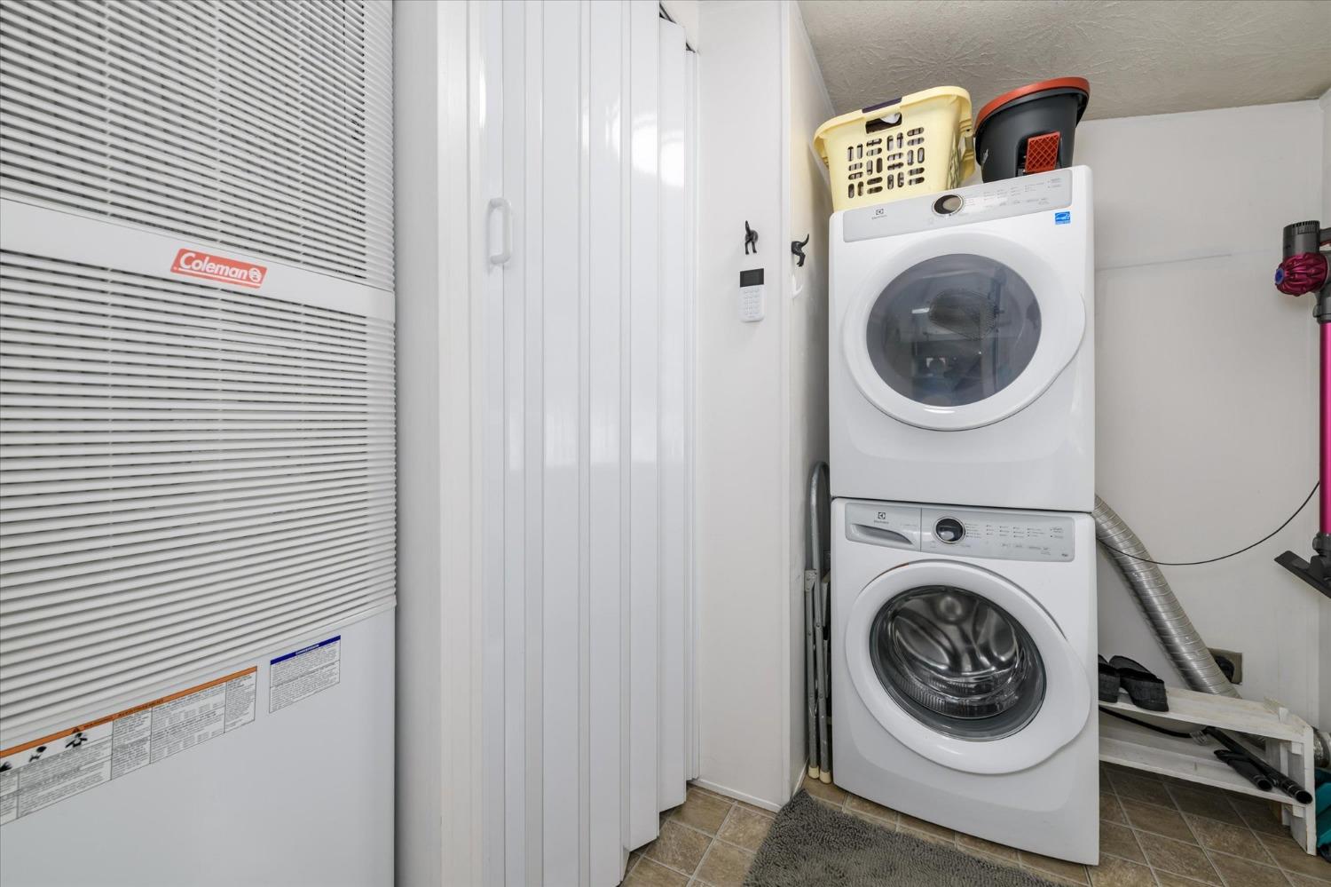 7000 Pony Express Trail