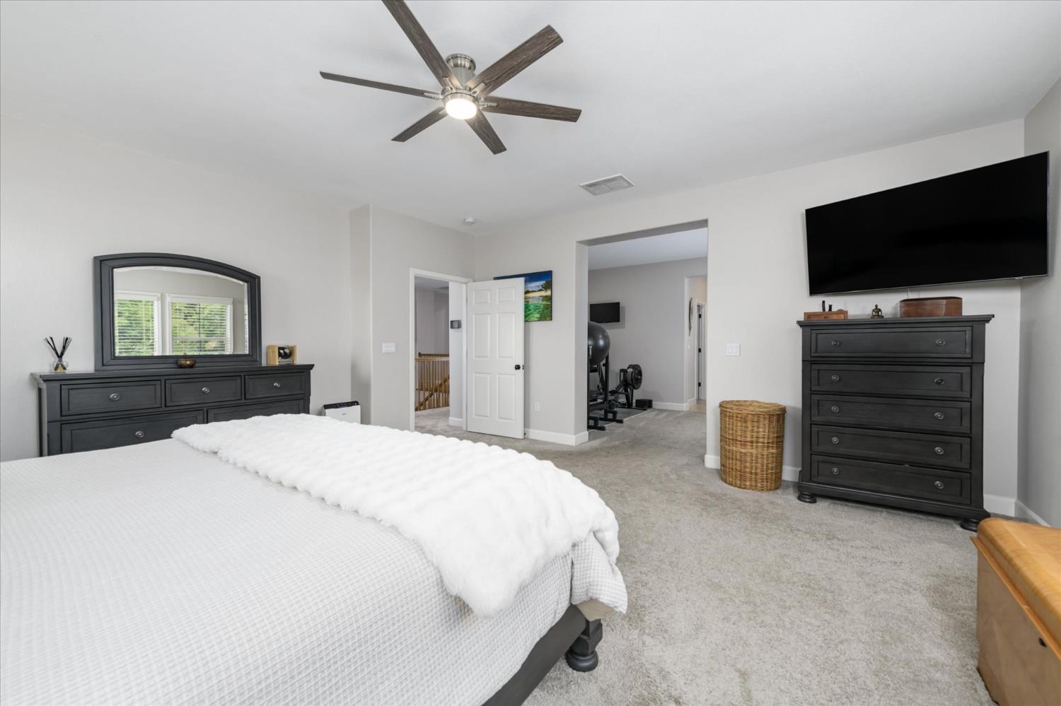 6154 Edgehill Drive