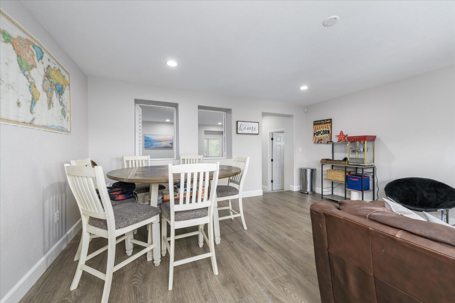 6154 Edgehill Drive