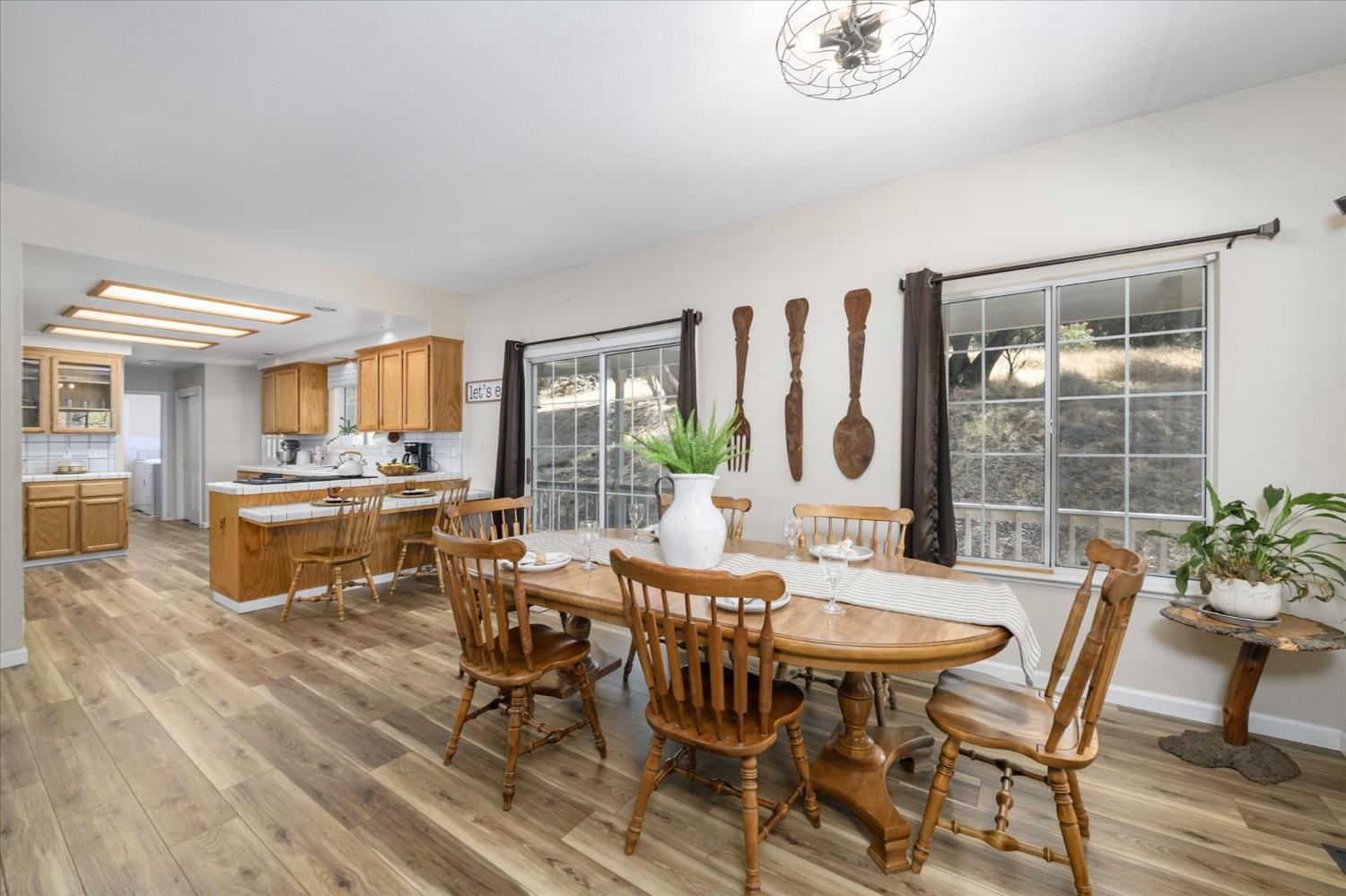 7181 Nutmeg Lane