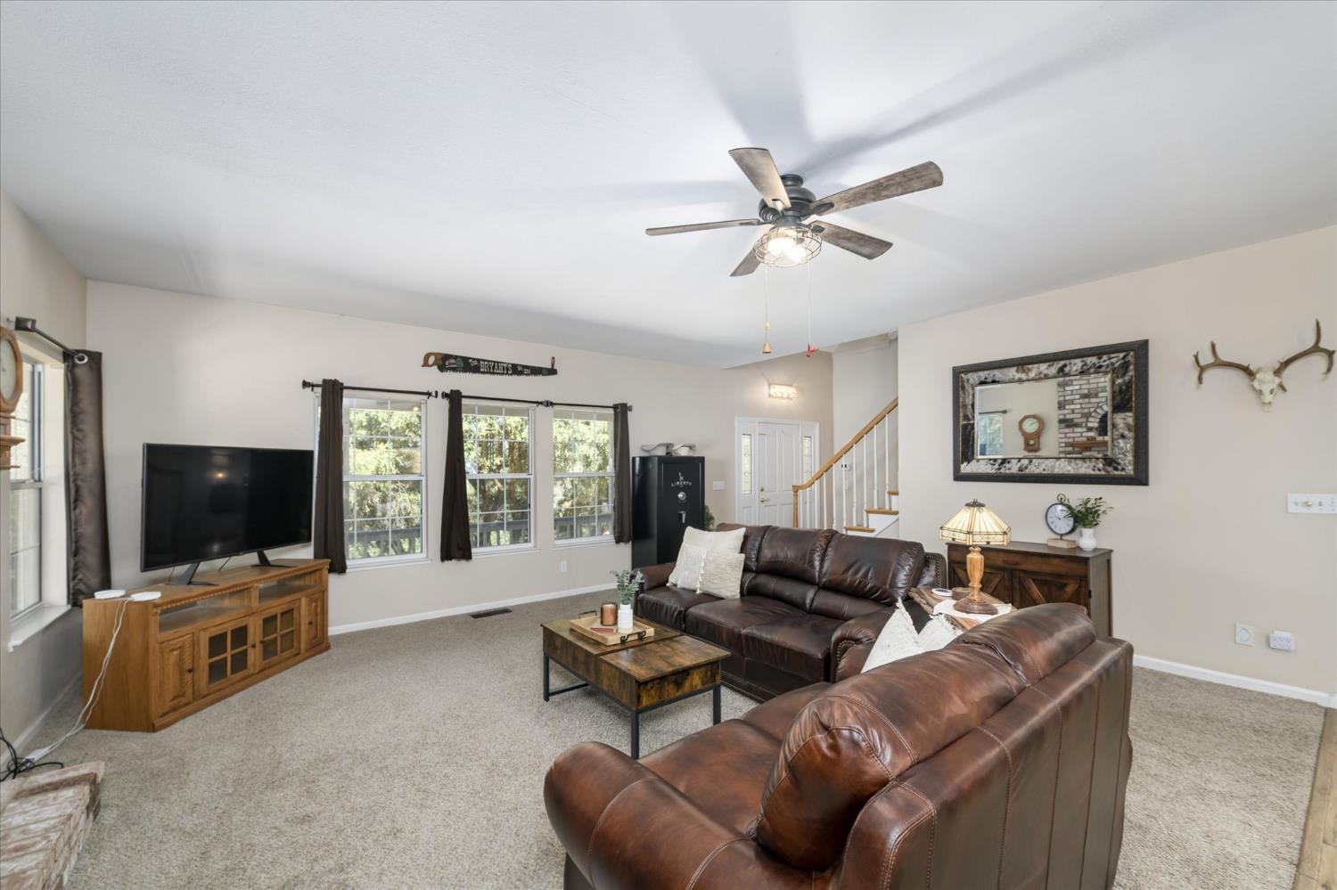 7181 Nutmeg Lane