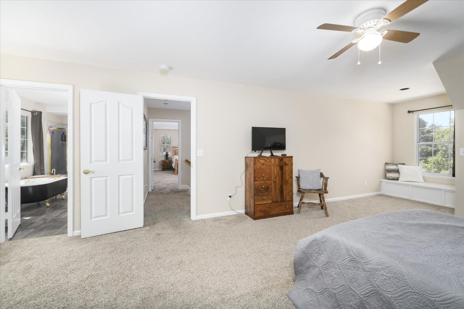 7181 Nutmeg Lane