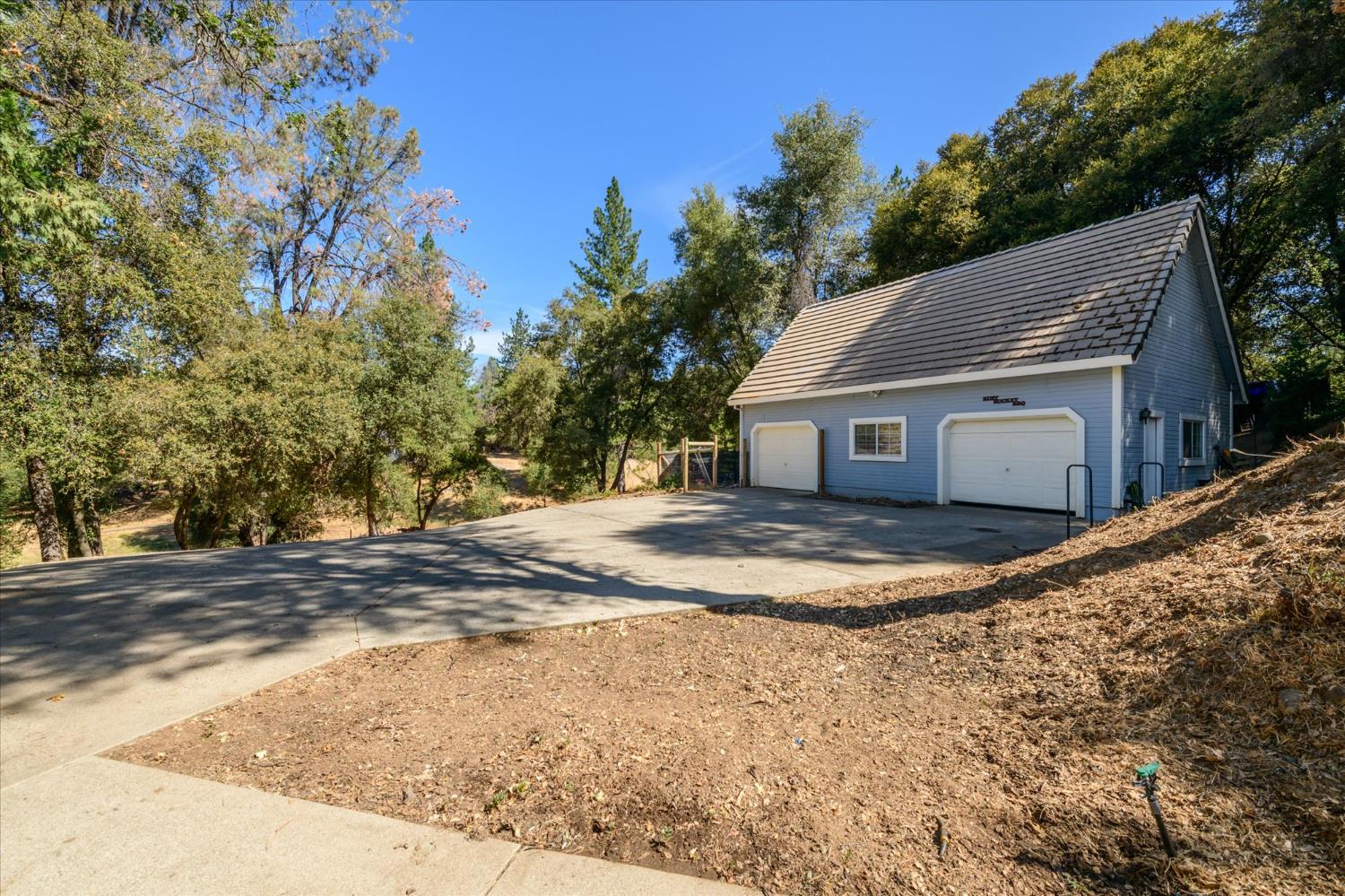 7181 Nutmeg Lane