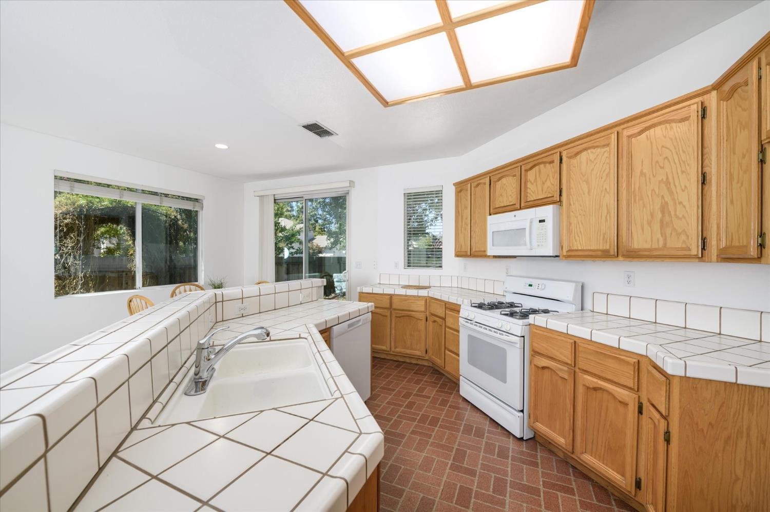 6401 Cedar Ranch Drive