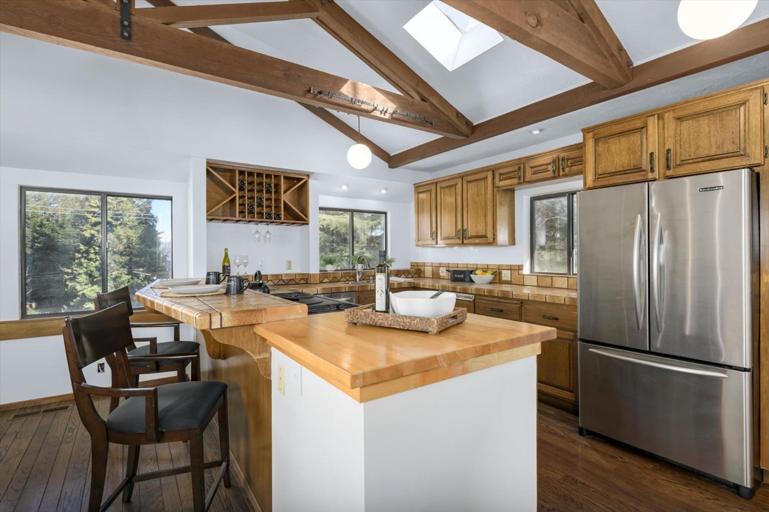 2890 Crystal Springs