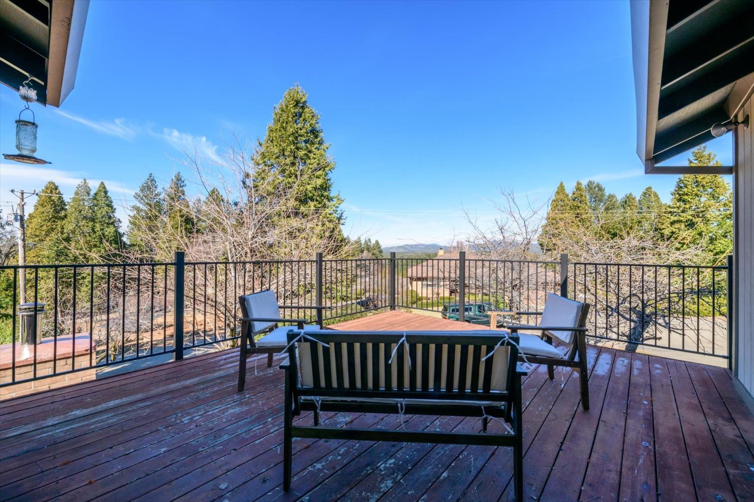 2890 Crystal Springs