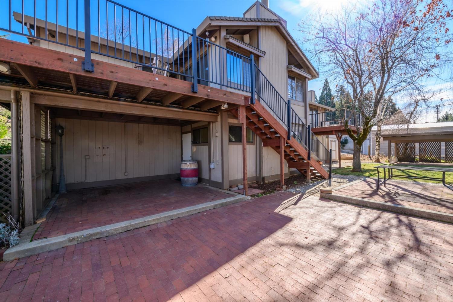 2890 Crystal Springs