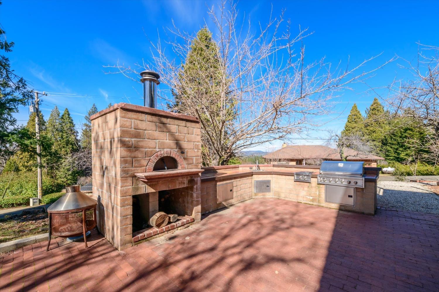 2890 Crystal Springs