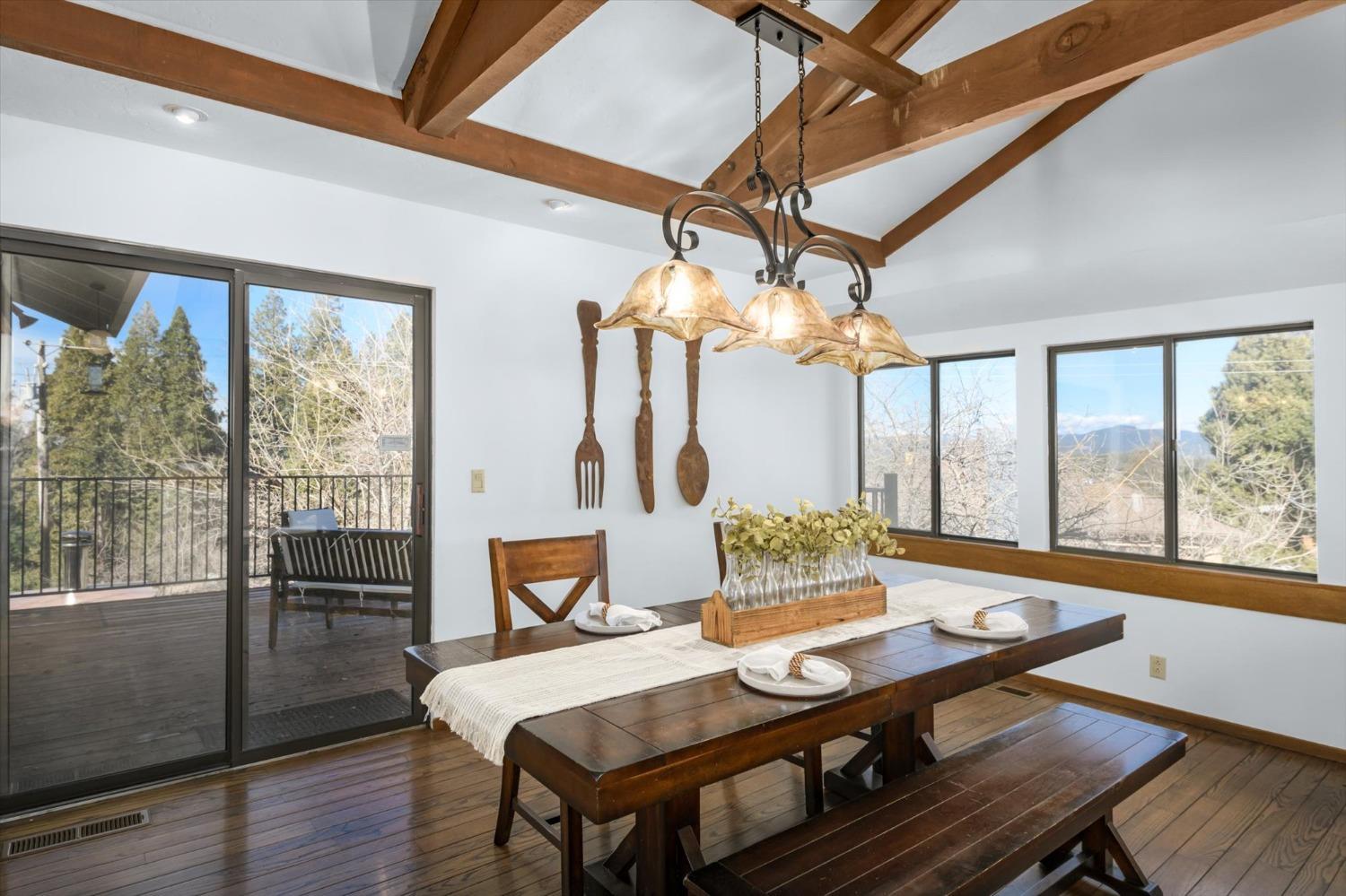 2890 Crystal Springs