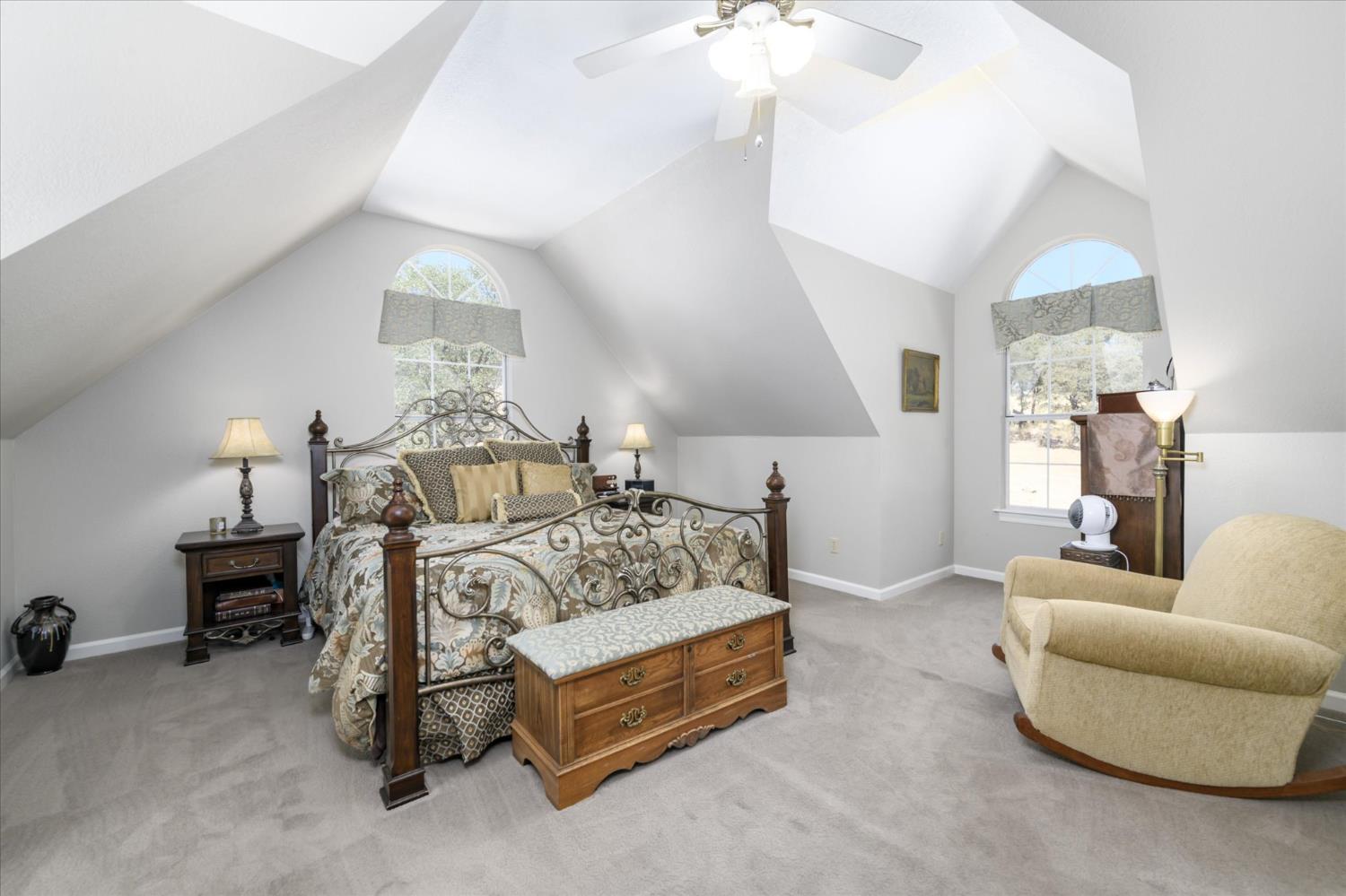 1285 Sierra East Court