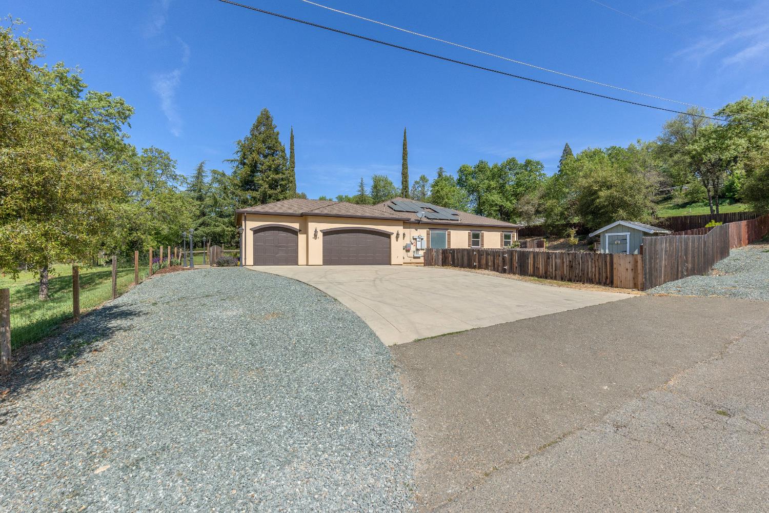 6425 Sharp Lane