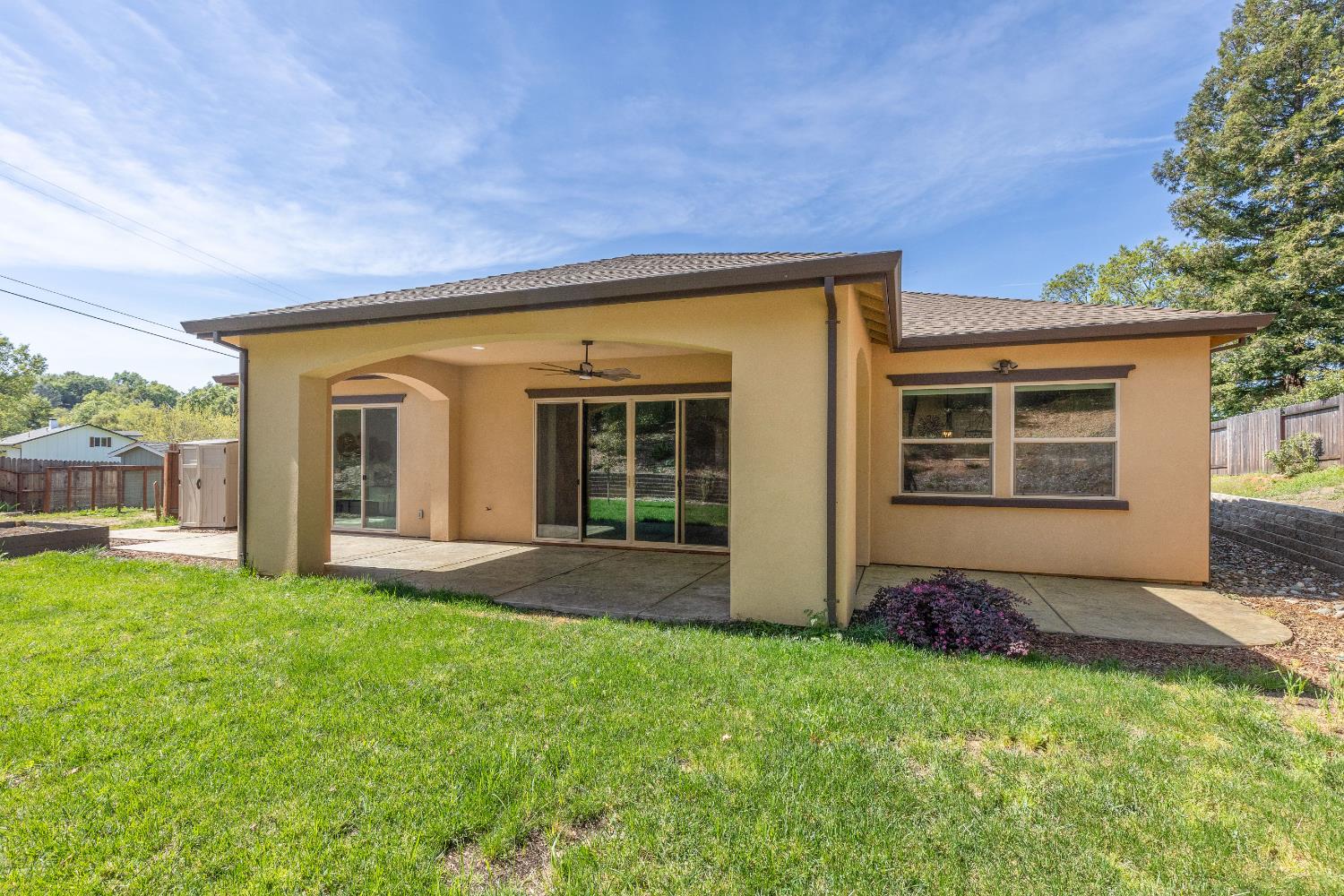 6425 Sharp Lane