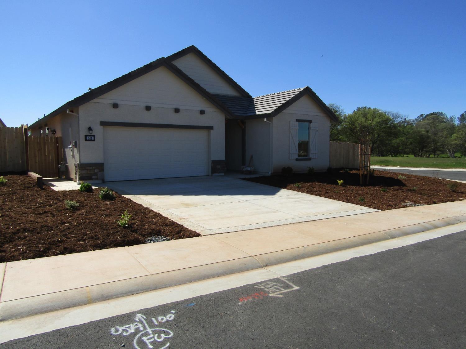 516 Bellflower Circle