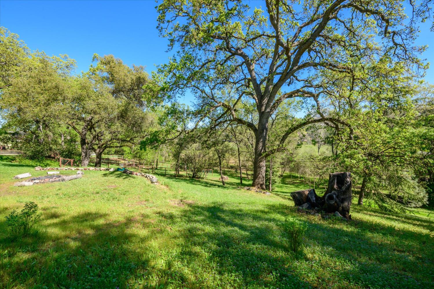 2502 Knollwood Drive